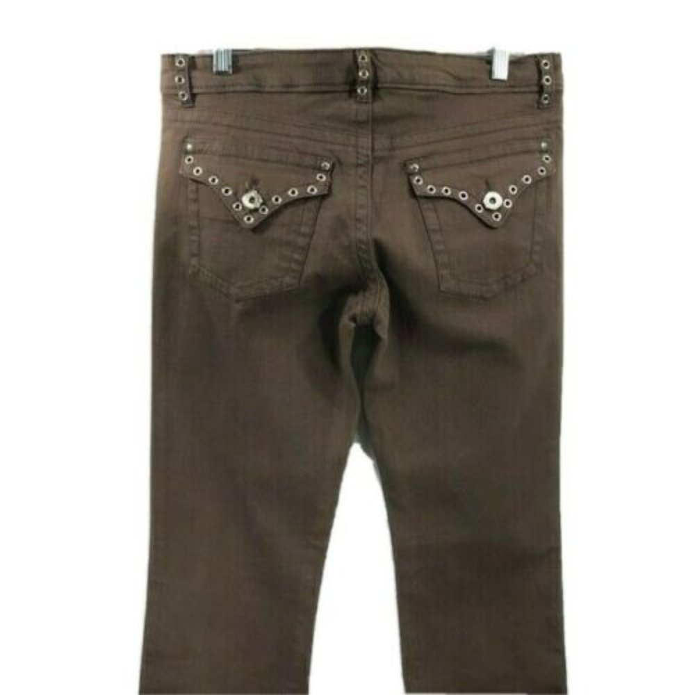 Shorty Women’s Junior's Brown Casual Pants Flat Front Size 11